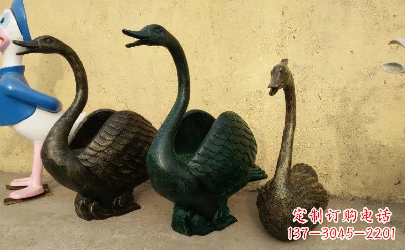 福建天鹅动物铜雕 (3)