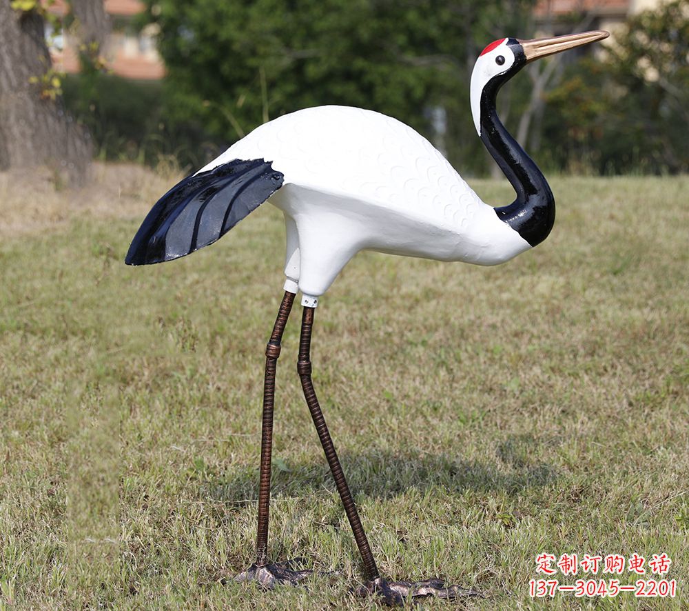 福建庭院仙鹤雕塑