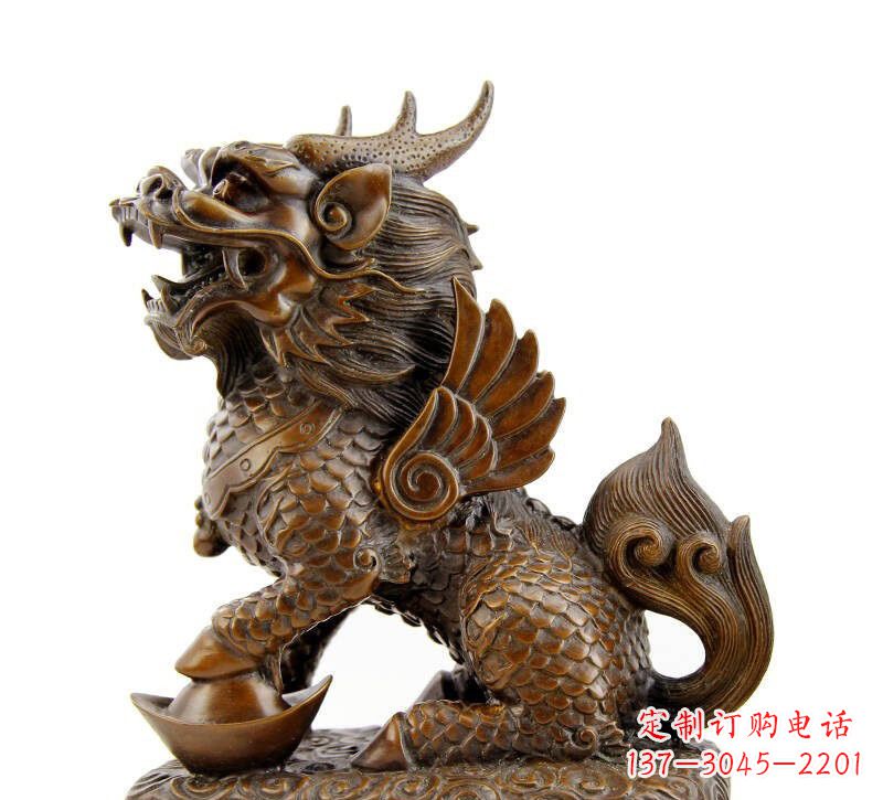 福建铜雕踩元宝麒麟