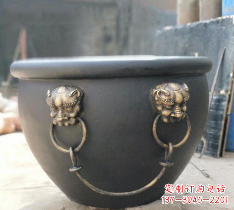 福建铜雕故宫水缸
