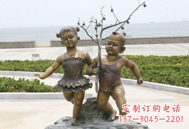 福建玩耍的儿童铜雕