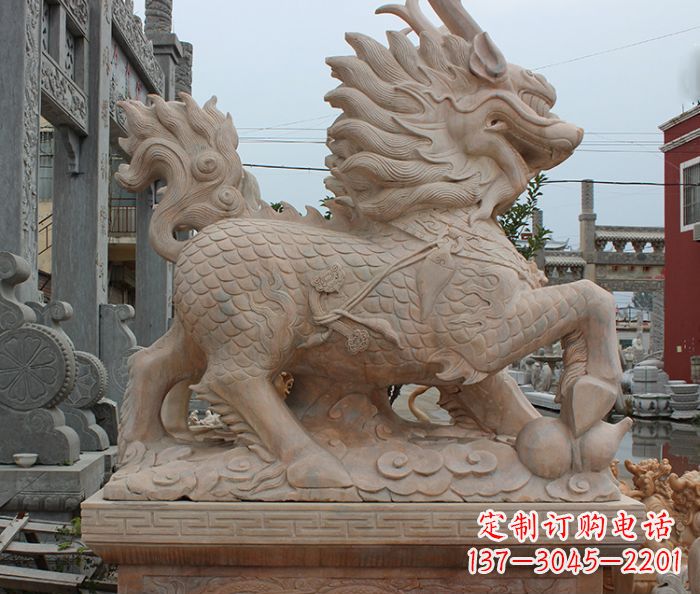 福建晚霞红古代神兽麒麟石雕