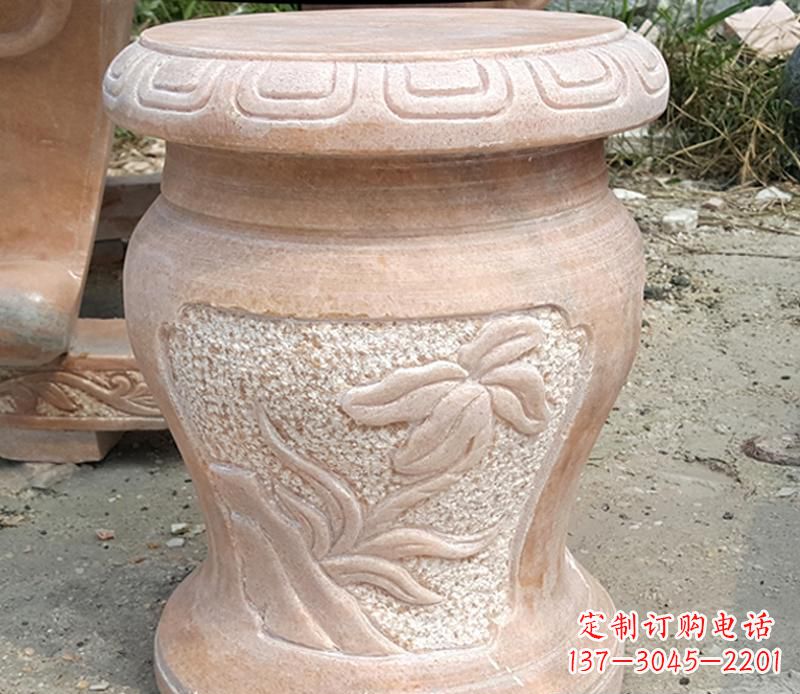 福建晚霞红景观蝴蝶石凳
