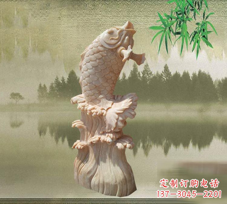 福建晚霞红鲤鱼石雕