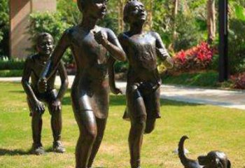 福建宁夏中领雕塑推出的儿童铜雕跑步遛狗，一款…