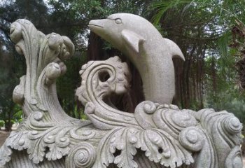 福建精美的石雕海豚雕塑，为您的公园林营造出别具匠心的水景特色