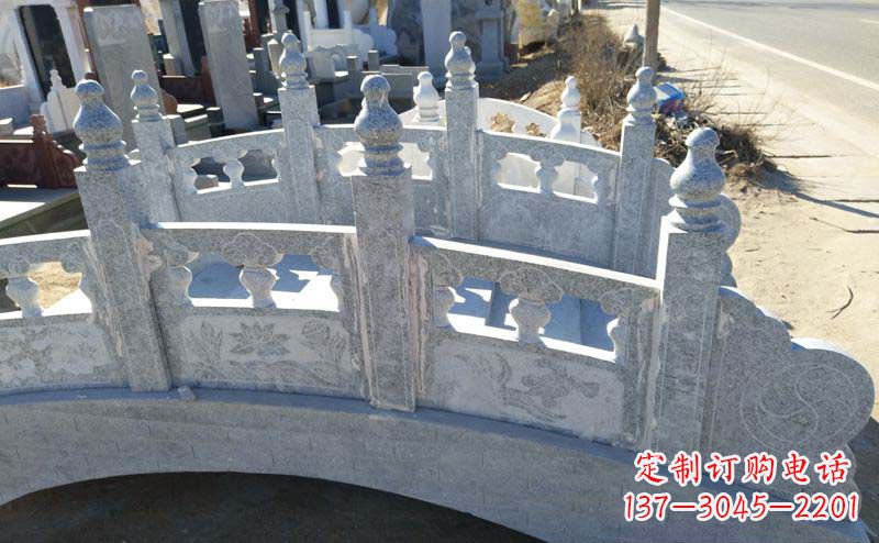 福建小区公园大理石拱桥