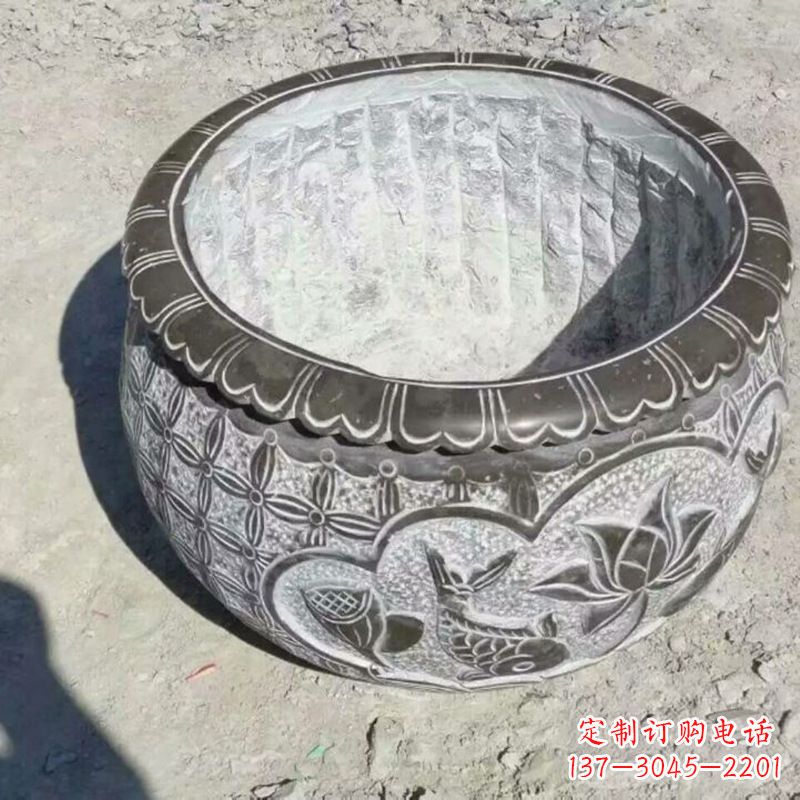 福建园林莲花鱼纹石雕水缸