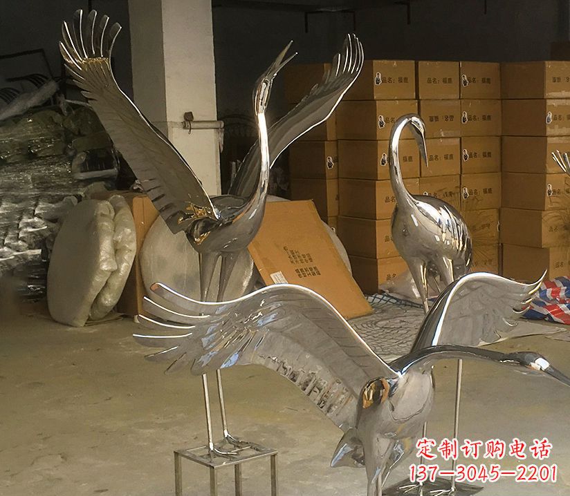 福建园林云中仙鹤不锈钢雕塑