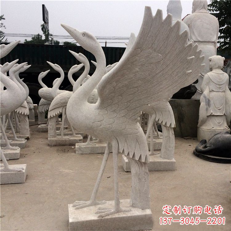 福建展翅欲飞的仙鹤石雕