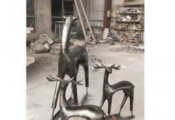 福建铸铜梅花鹿动物铜雕摆件
