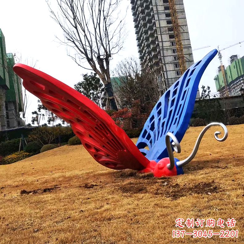 福建蝴蝶雕塑-不锈钢彩绘门口蝴蝶雕塑