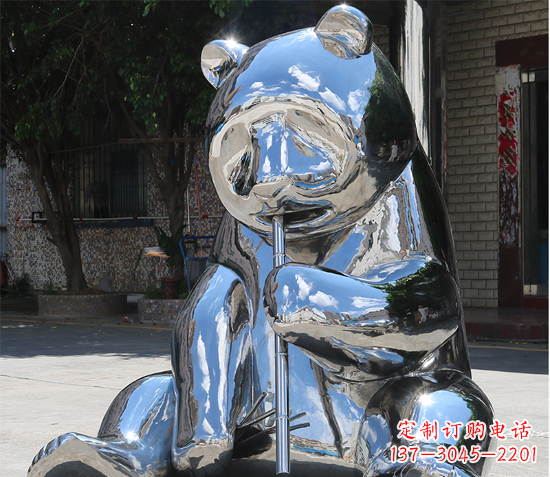 福建熊猫雕塑-适用于广场花园景观镜面不锈钢熊猫雕塑